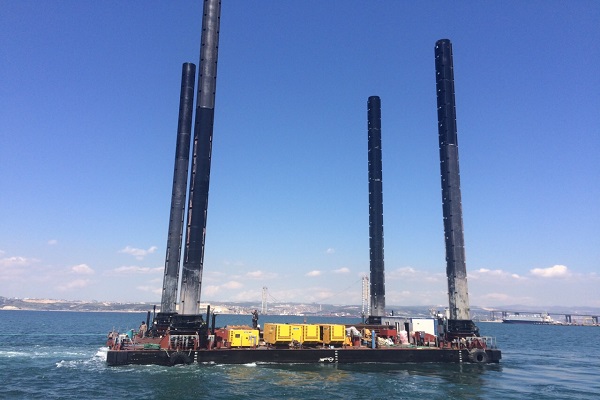 jackup barge for hire